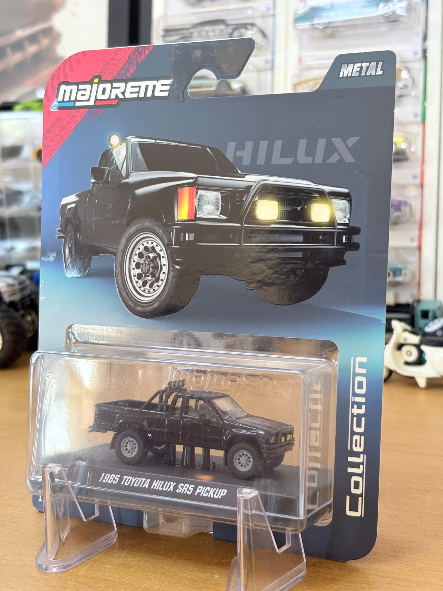 Majorette Collection | 1985 Toyota Hilux SR5 Pickup (Black)
