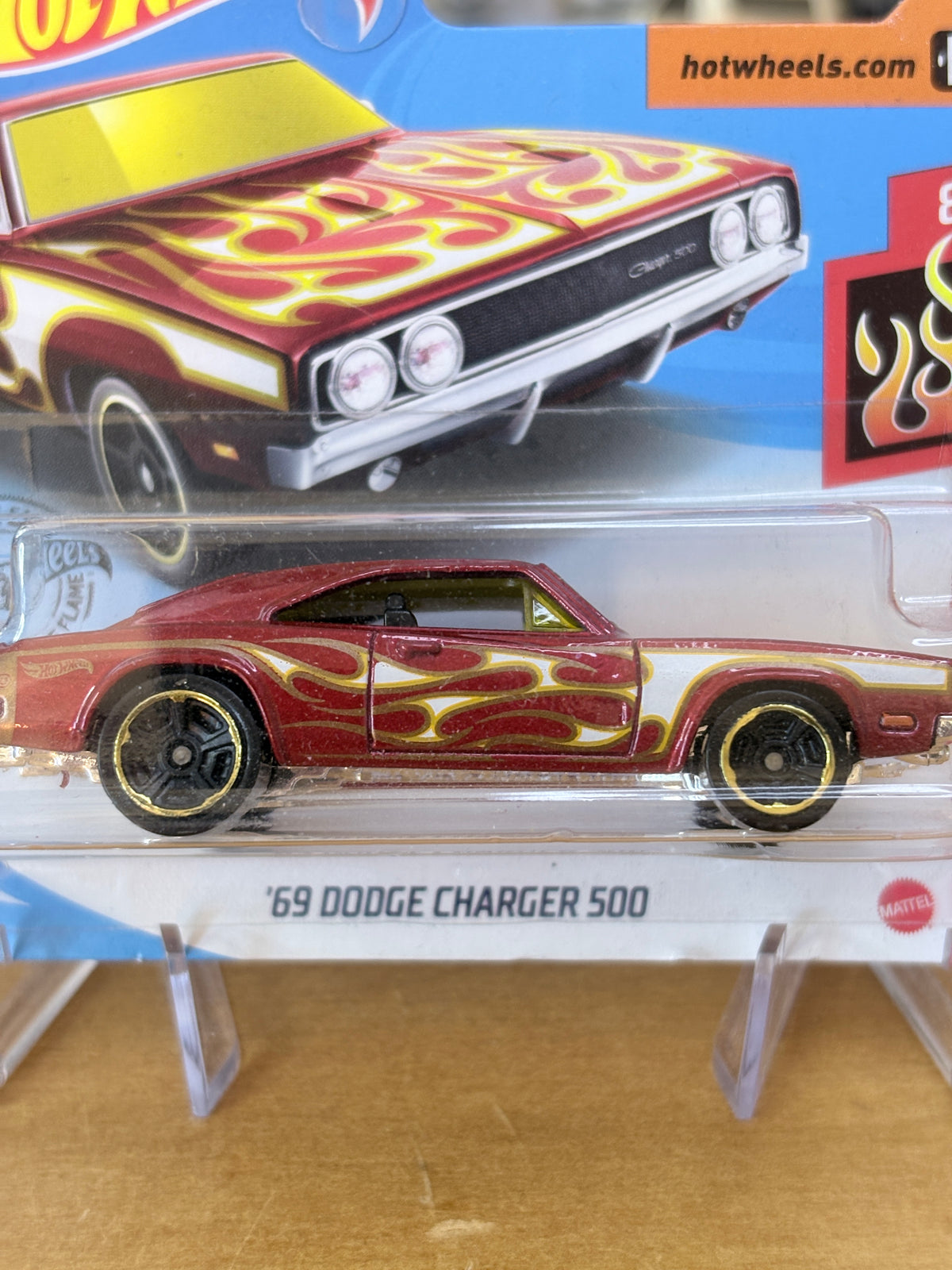Hot Wheels '69 Dodge Charger 500 | 2017 HW Flames 8/10 Mainline Short Card