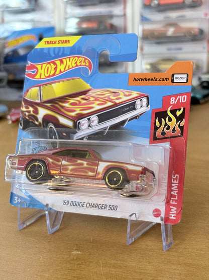 Hot Wheels '69 Dodge Charger 500 | 2017 HW Flames 8/10 Mainline Short Card