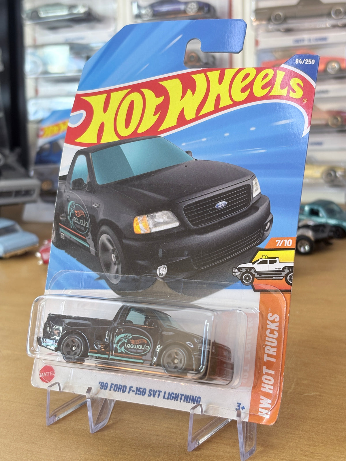 Hot Wheels '99 Ford F-150 SVT Lightning | 2025 HW Hot Trucks 7/10 Mainline (BLACK)