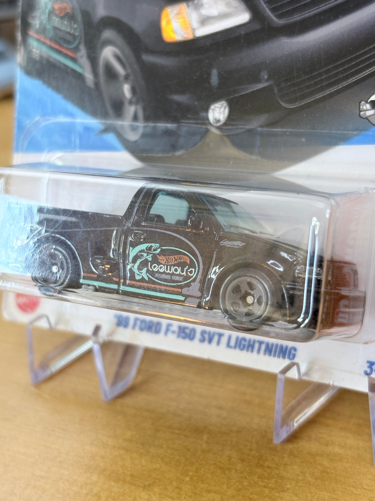 Hot Wheels '99 Ford F-150 SVT Lightning | 2025 HW Hot Trucks 7/10 Mainline (BLACK)