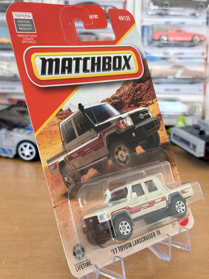 Matchbox Mainline / '17 Toyota Landcruiser 78 / 2026 40/125