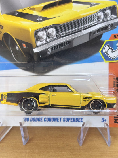 Hot Wheels '69 Dodge Coronet Superbee | 2026 Muscle Mania 5/10 Mainline