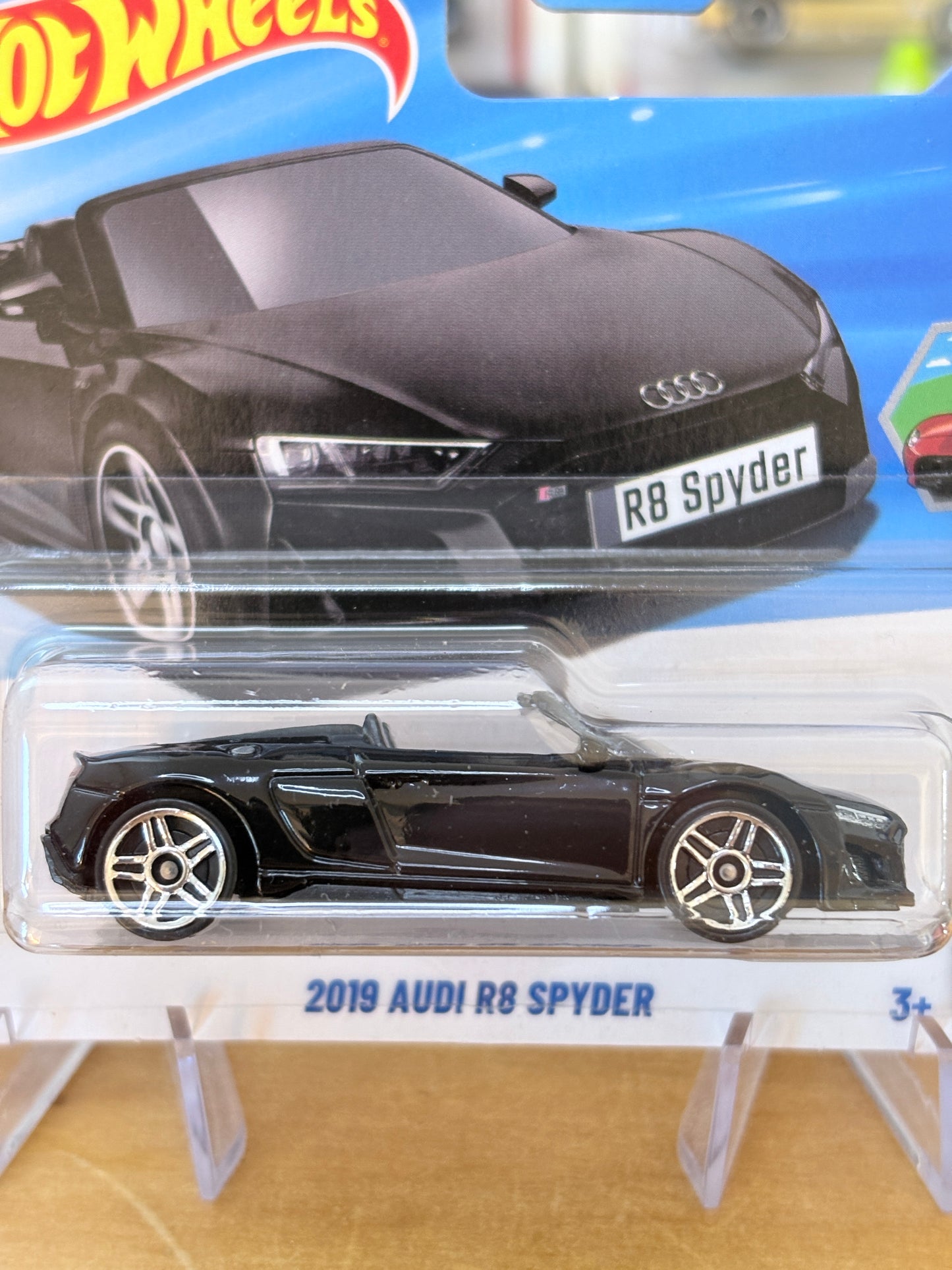 Hot Wheels Mainline | 2019 Audi R8 Spyder | 2026 Drop Tops 4/5 (Short Card)
