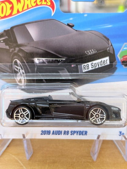 Hot Wheels Mainline | 2019 Audi R8 Spyder | 2026 Drop Tops 4/5 (Short Card)