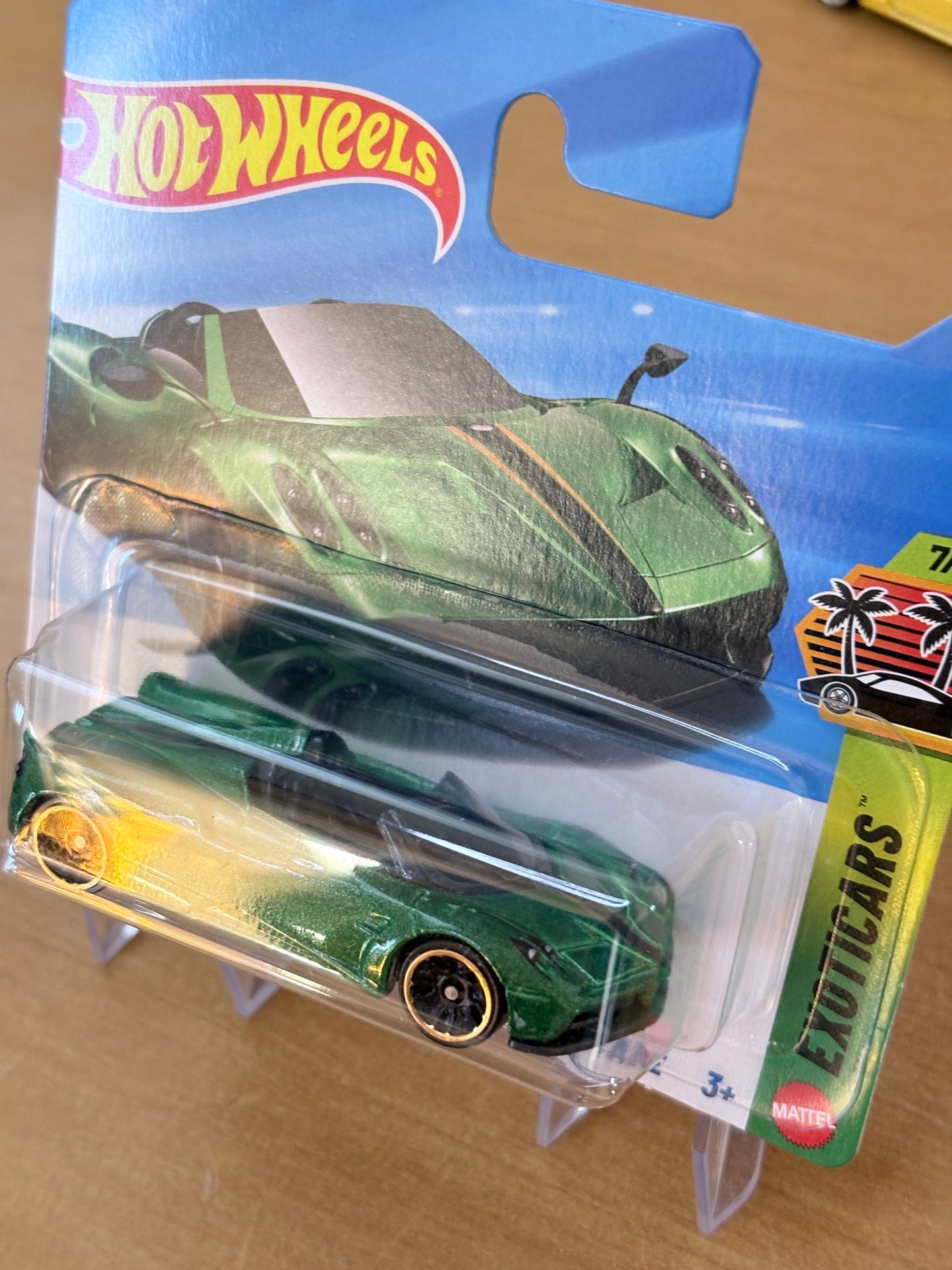 Hot Wheels Mainline | '17 Pagani Huayra Roadster | 2026 Exoticars 7/10 Short Card