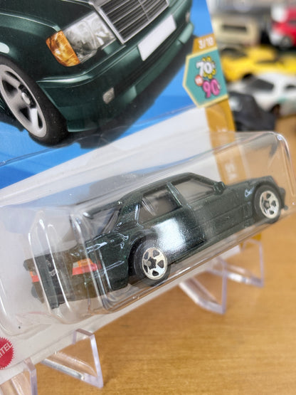 Hot Wheels Mainline / Mercedes-Benz 500 E / 2025 HW: 70's vs. 90's 3/10 Green