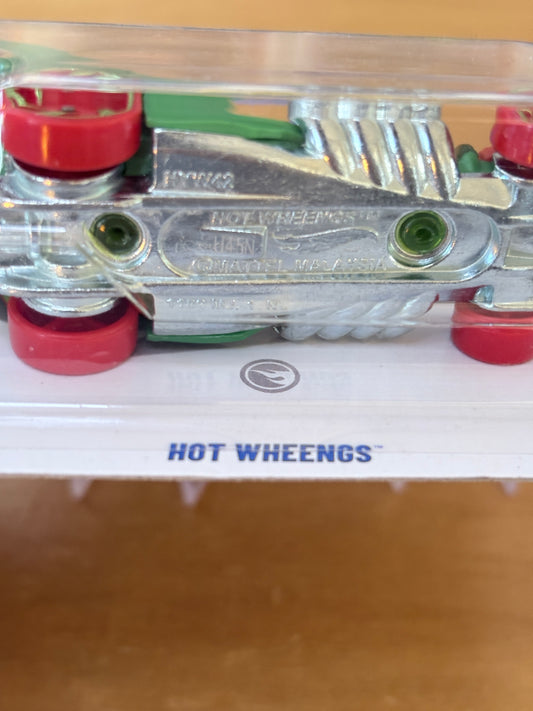 Hot Wheels Mainline Treasure Hunt / Hot Wheengs / 2026 HW X-Racers 4/5 (Short Card)