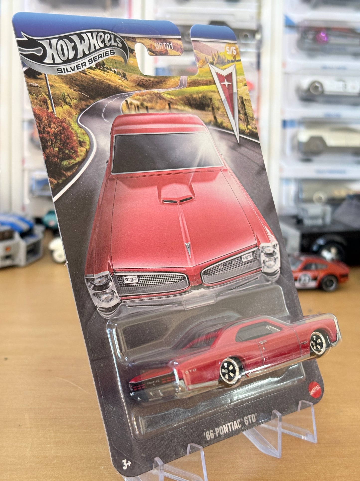 Hot Wheels Silver Series | '66 Pontiac GTO | 2026 Pontiac 5/5