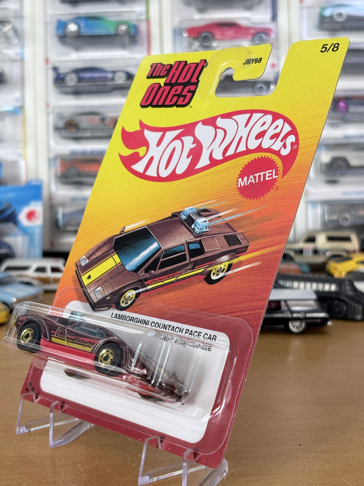 Hot Wheels Lamborghini Countach Pace Car | 2026 The Hot Ones 5/8