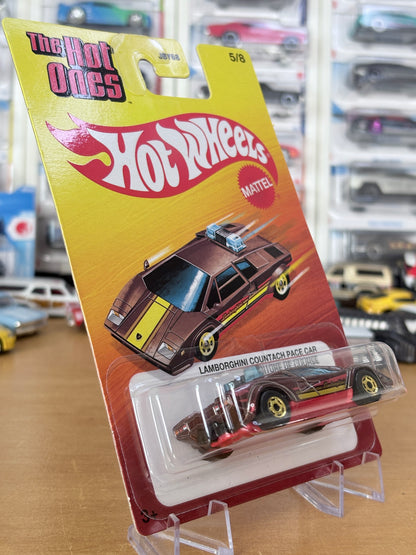 Hot Wheels Lamborghini Countach Pace Car | 2026 The Hot Ones 5/8