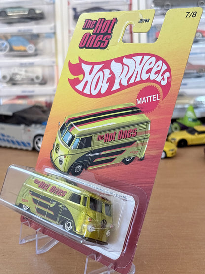 Hot Wheels | Volkswagen T1 Panel Bus/Combi |  2026 The Hot Ones 7/8 CHASE