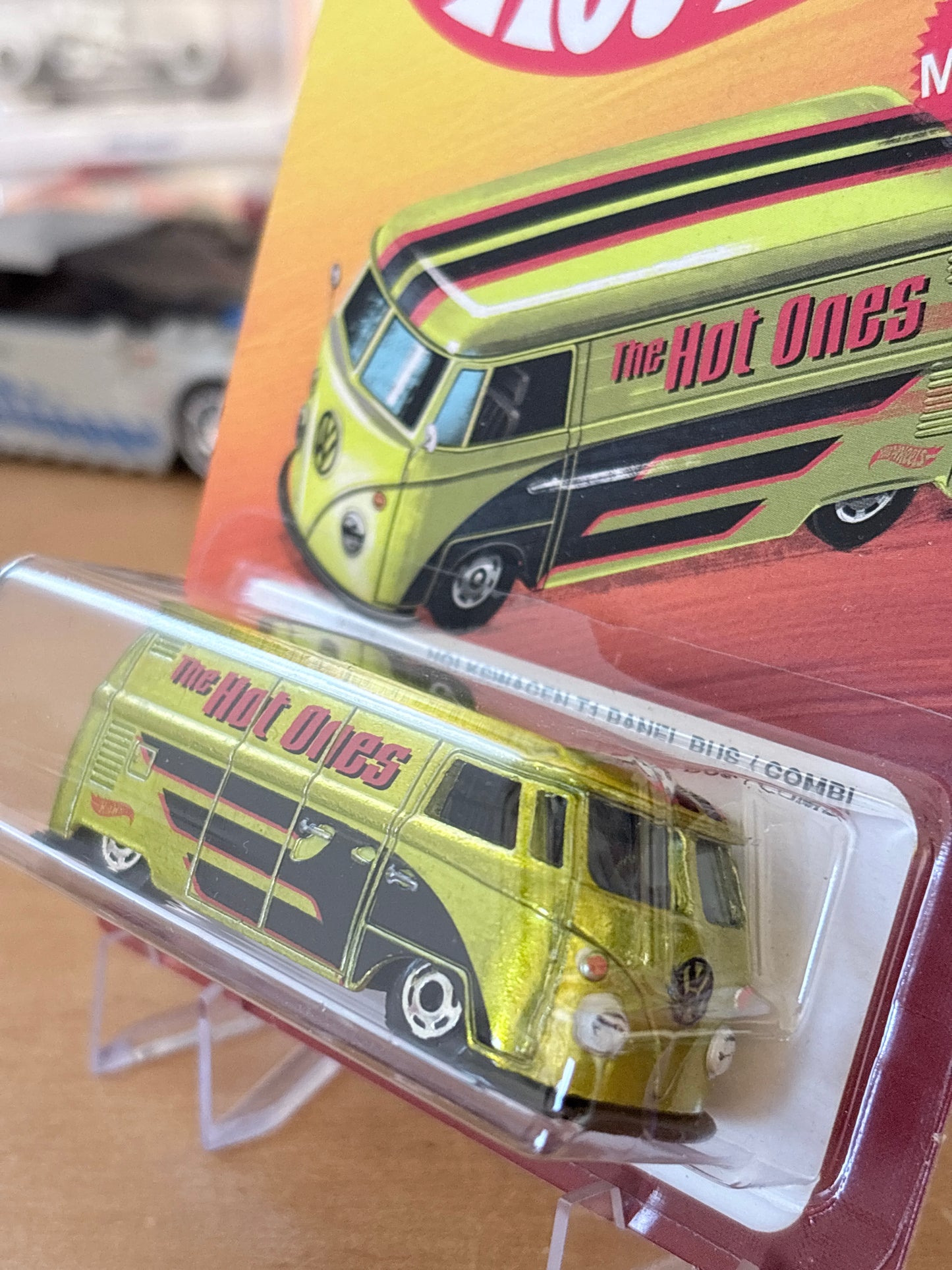 Hot Wheels | Volkswagen T1 Panel Bus/Combi |  2026 The Hot Ones 7/8 CHASE