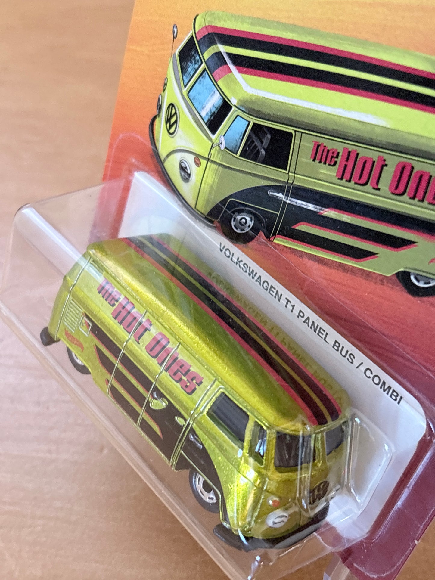 Hot Wheels | Volkswagen T1 Panel Bus/Combi |  2026 The Hot Ones 7/8 CHASE