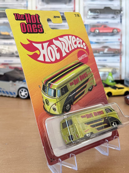 Hot Wheels | Volkswagen T1 Panel Bus/Combi |  2026 The Hot Ones 7/8 CHASE