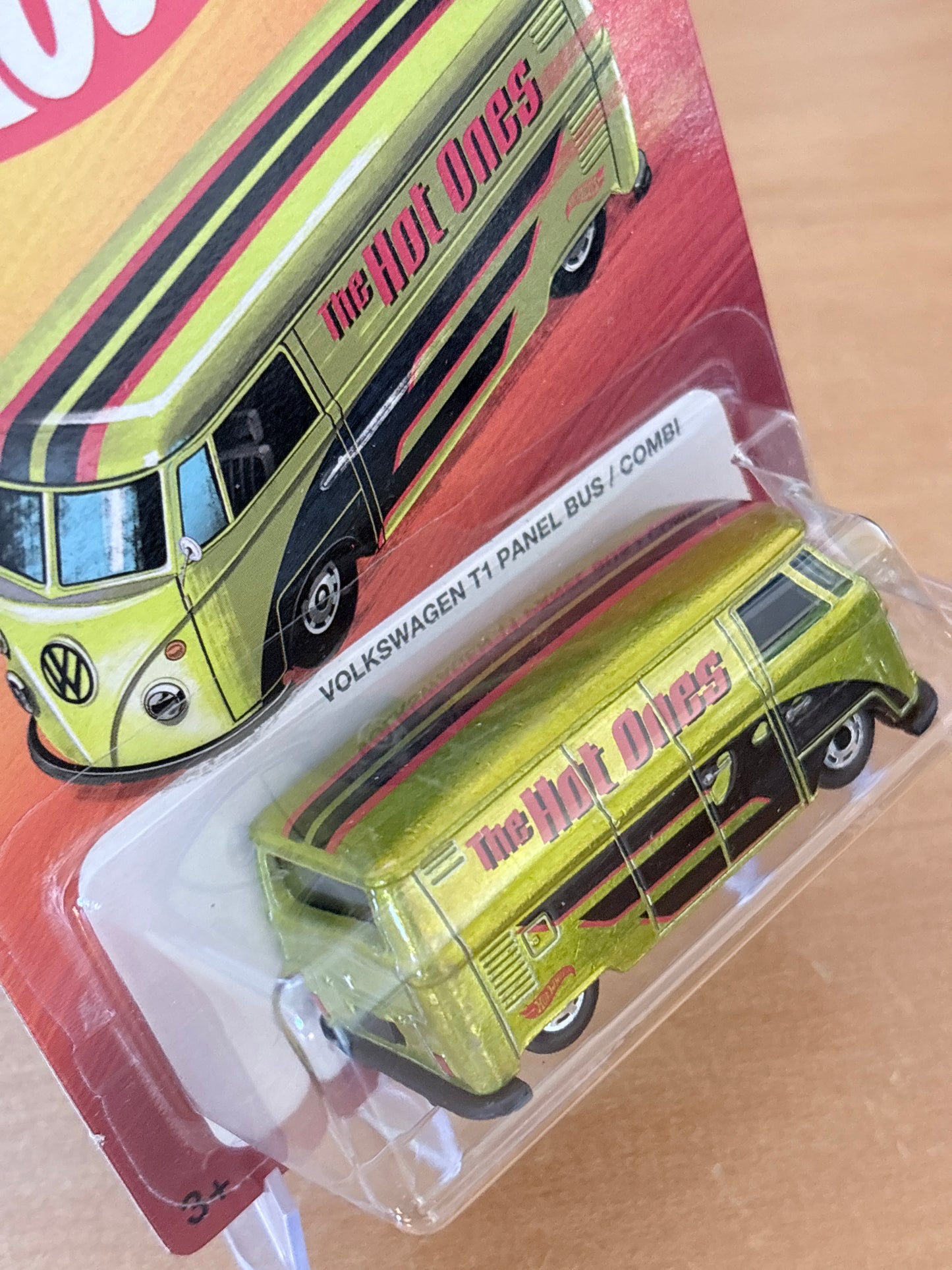 Hot Wheels | Volkswagen T1 Panel Bus/Combi |  2026 The Hot Ones 7/8 CHASE