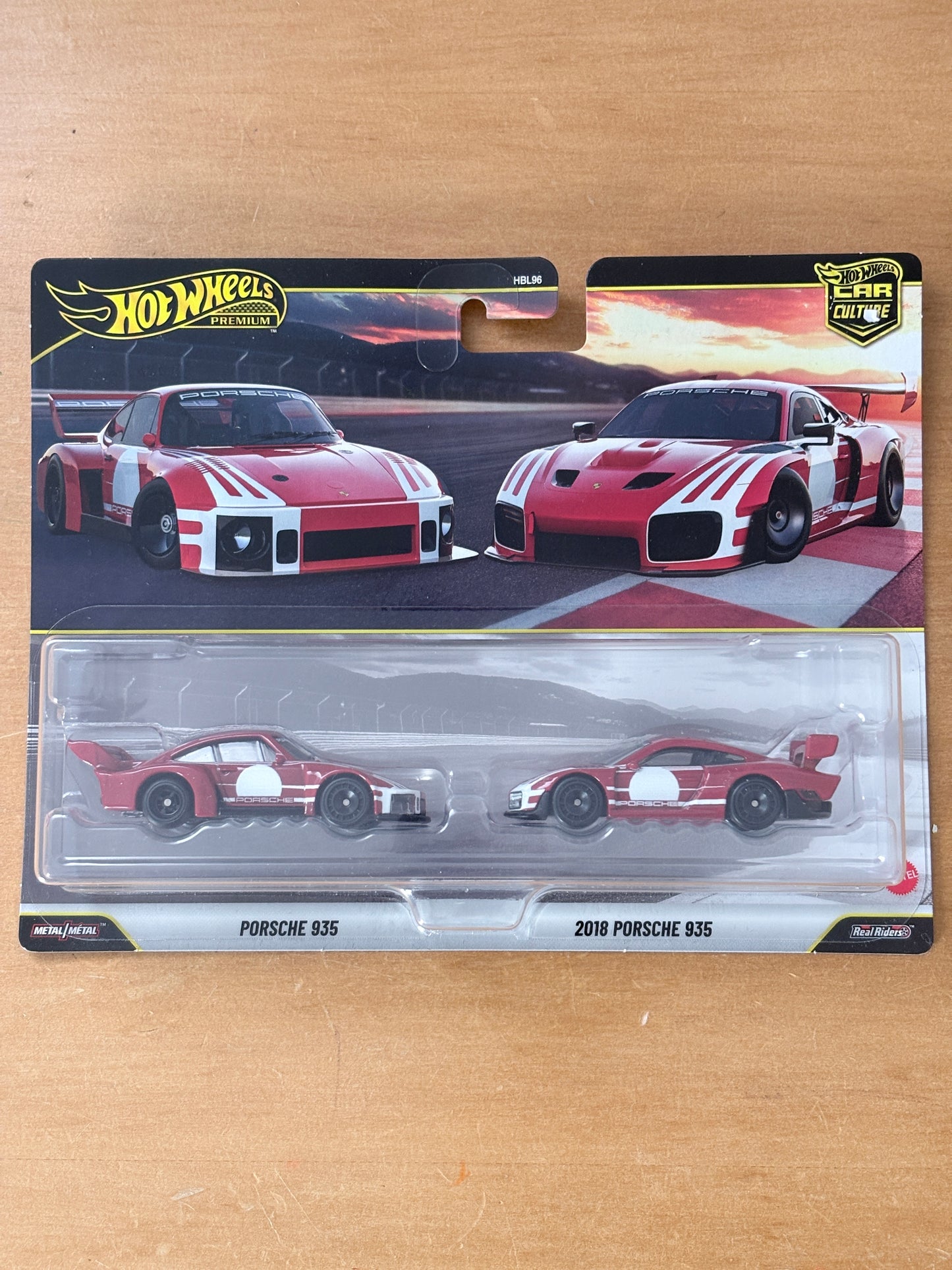 Hot Wheels Premium | Porsche 935 & 2018 Porsche 935 | 2026 Car Culture Two Pack