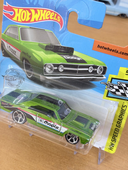 Hot Wheels '68 Dodge Dart | 2018 HW Speed Graphics 5/10 Short Card