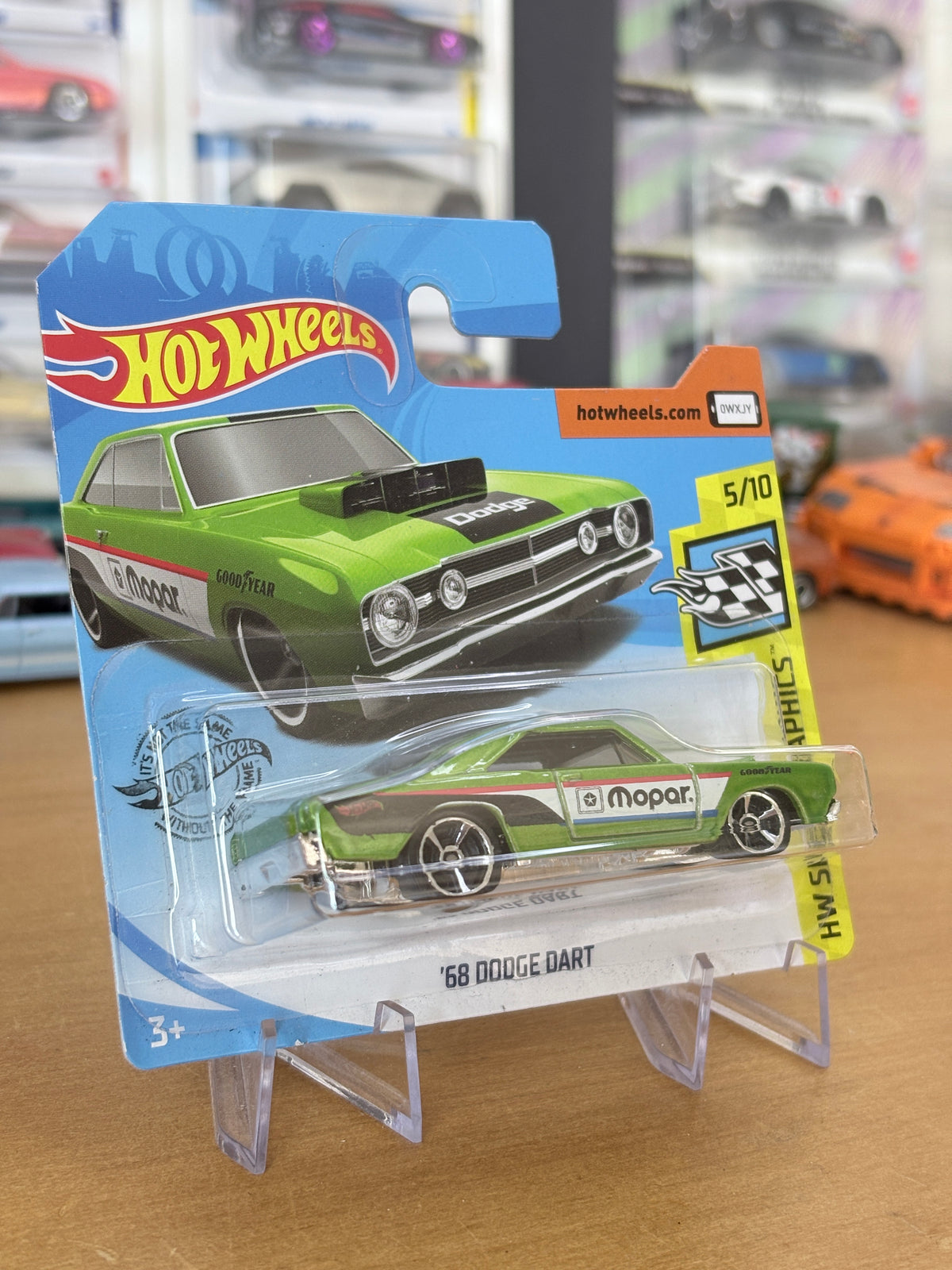 Hot Wheels '68 Dodge Dart | 2018 HW Speed Graphics 5/10 Short Card