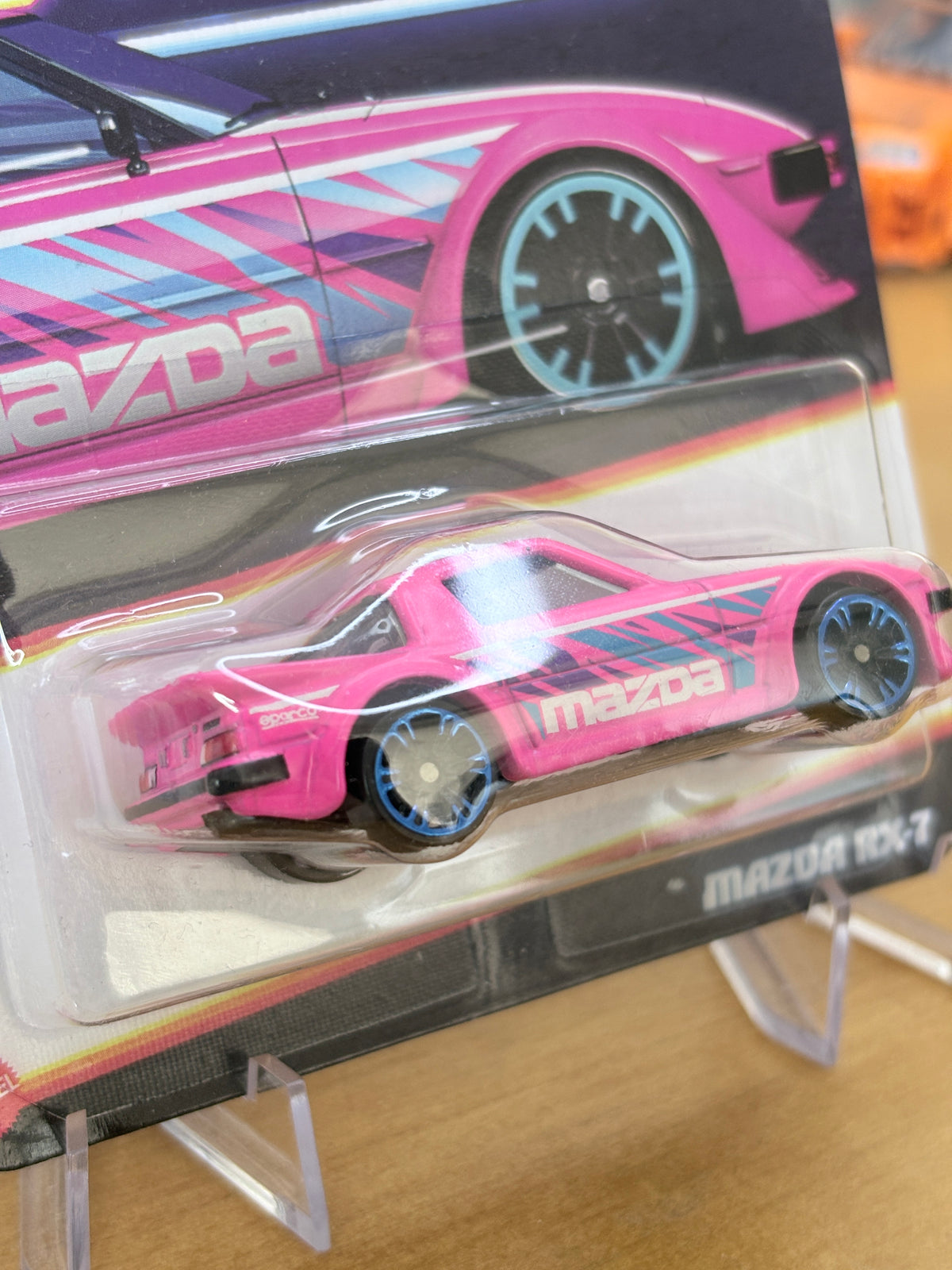 Hot Wheels Neon Speeders | Mazda Rx-7 | 2026 2:8