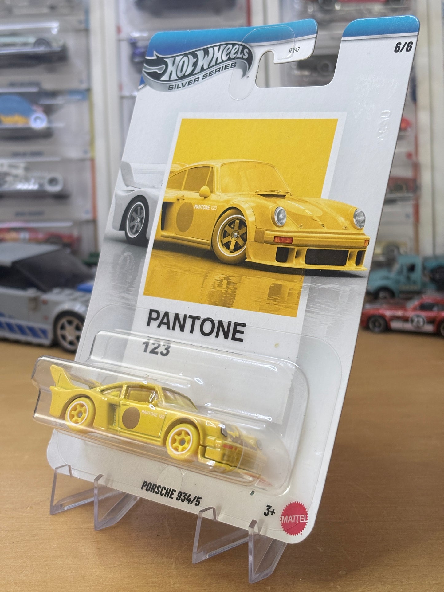 Hot Wheels Silver Series | Porsche 934/5 | 2026 Pantone 6/6 CHASE