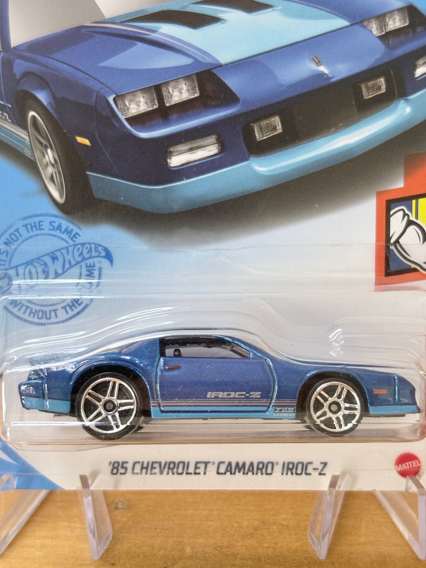 Hot Wheels Mainline | '85 Chevrolet Camaro IROC-Z | 2019 Muscle Mania 1/10