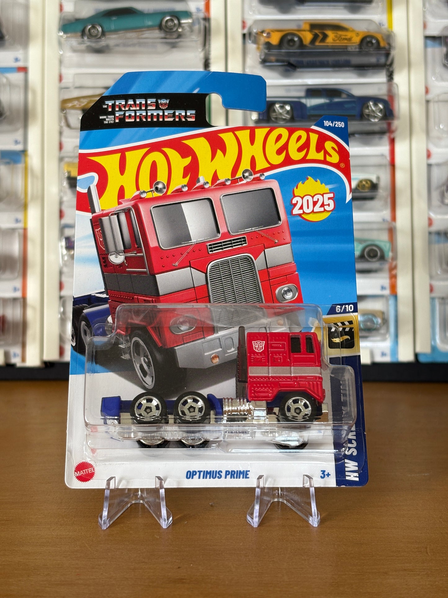 Hot Wheels Mainline / Optimus Prime / 2025 HW Screen Time 6/10