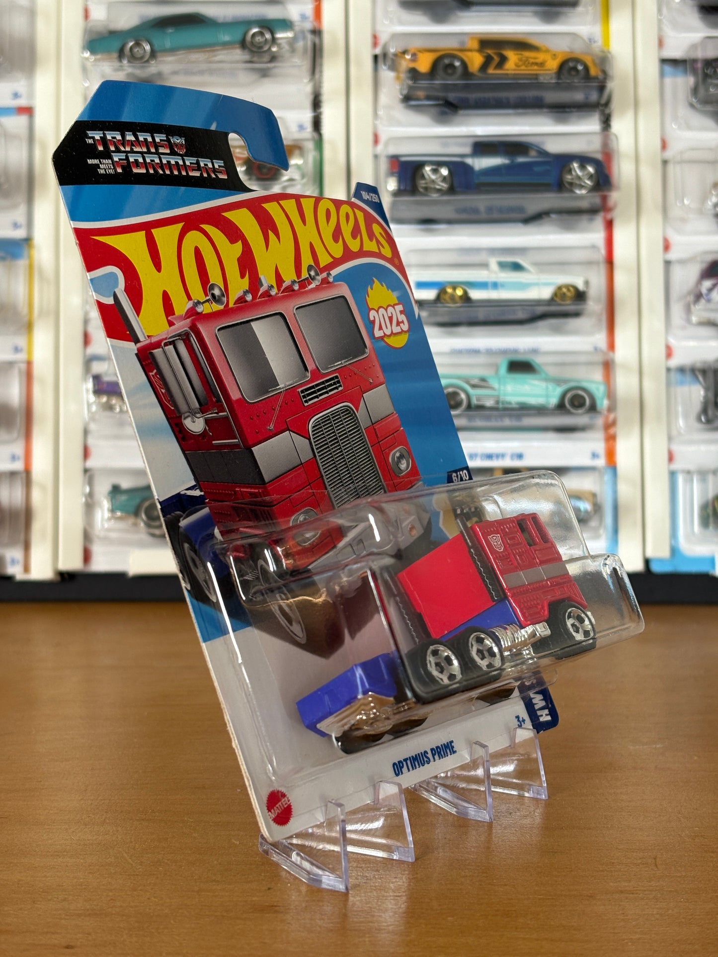 Hot Wheels Mainline / Optimus Prime / 2025 HW Screen Time 6/10