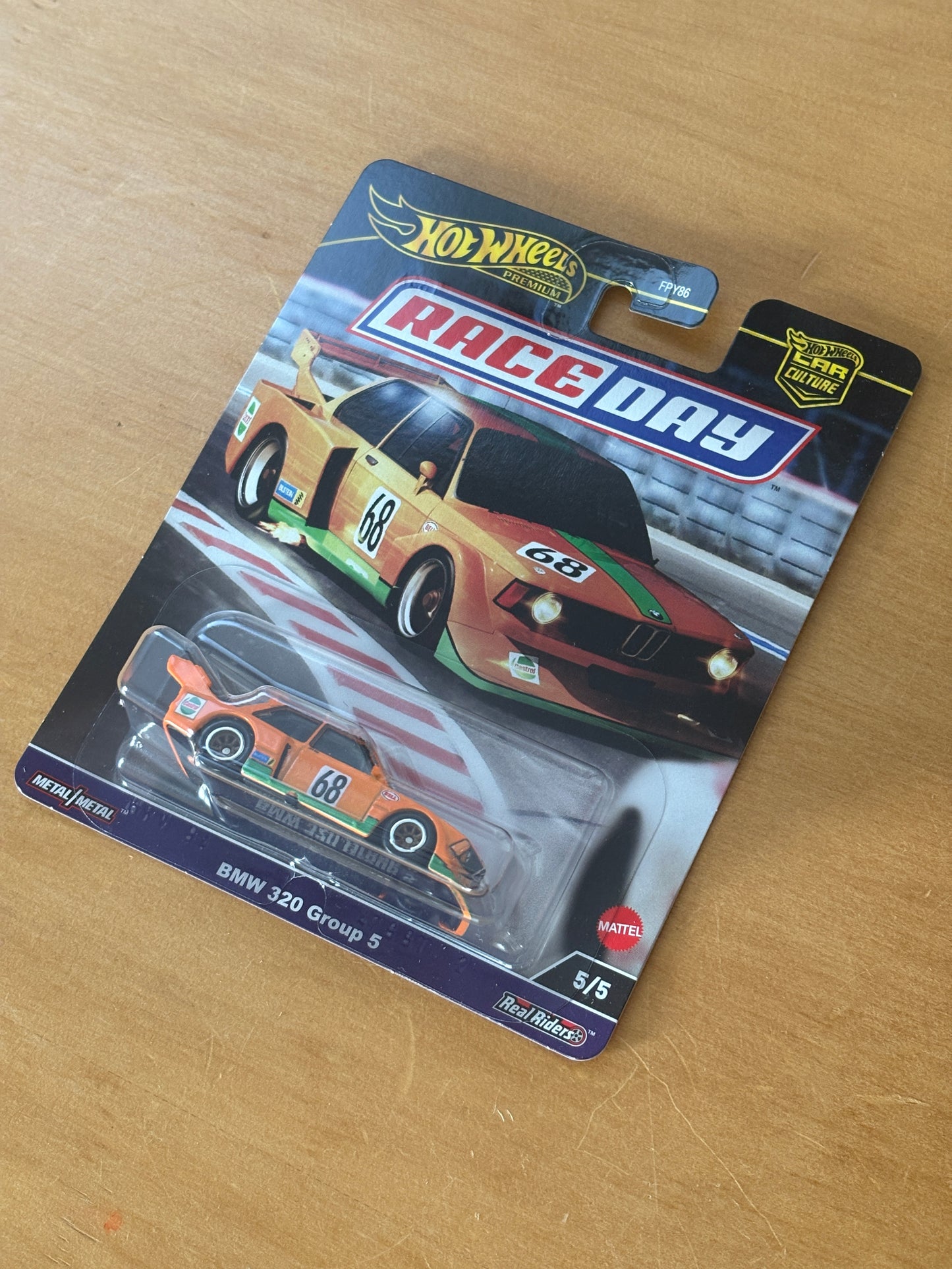 Hot Wheels Premium / BMW 320 Group 5 / 2025 Race Day 5/5
