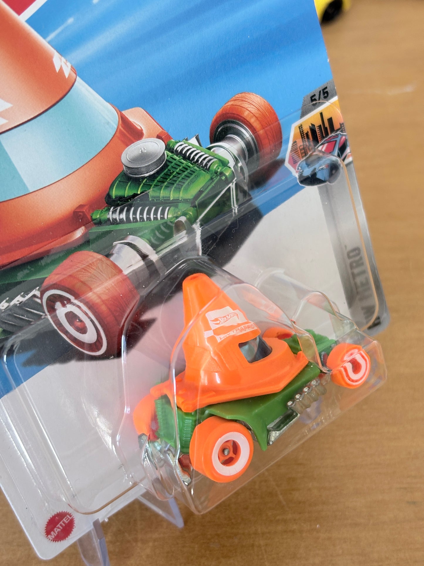 Hot Wheels Mainline / Cone Shaker / 2025 HW Metro 5/5