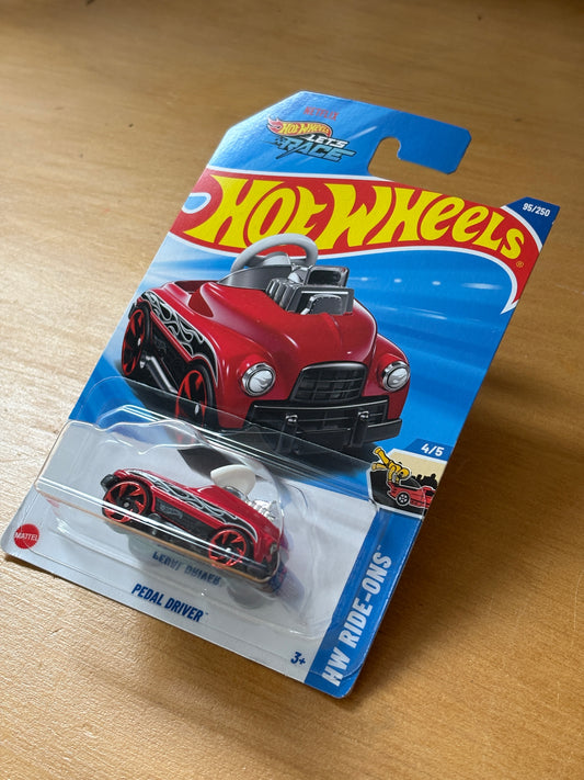 Hot Wheels Mainline Treasure Hunt  / Pedal Driver / 2025 HW Ride-Ons 4/5