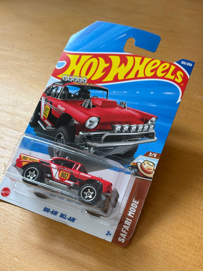 Hot Wheels Mainline / Big-Air Bel-Air / 2025 HW Safari Mode 3/5