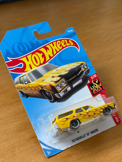 Hot Wheels Mainline / '70 Chevelle SS Wagon / 2017 HW Flames 3/10