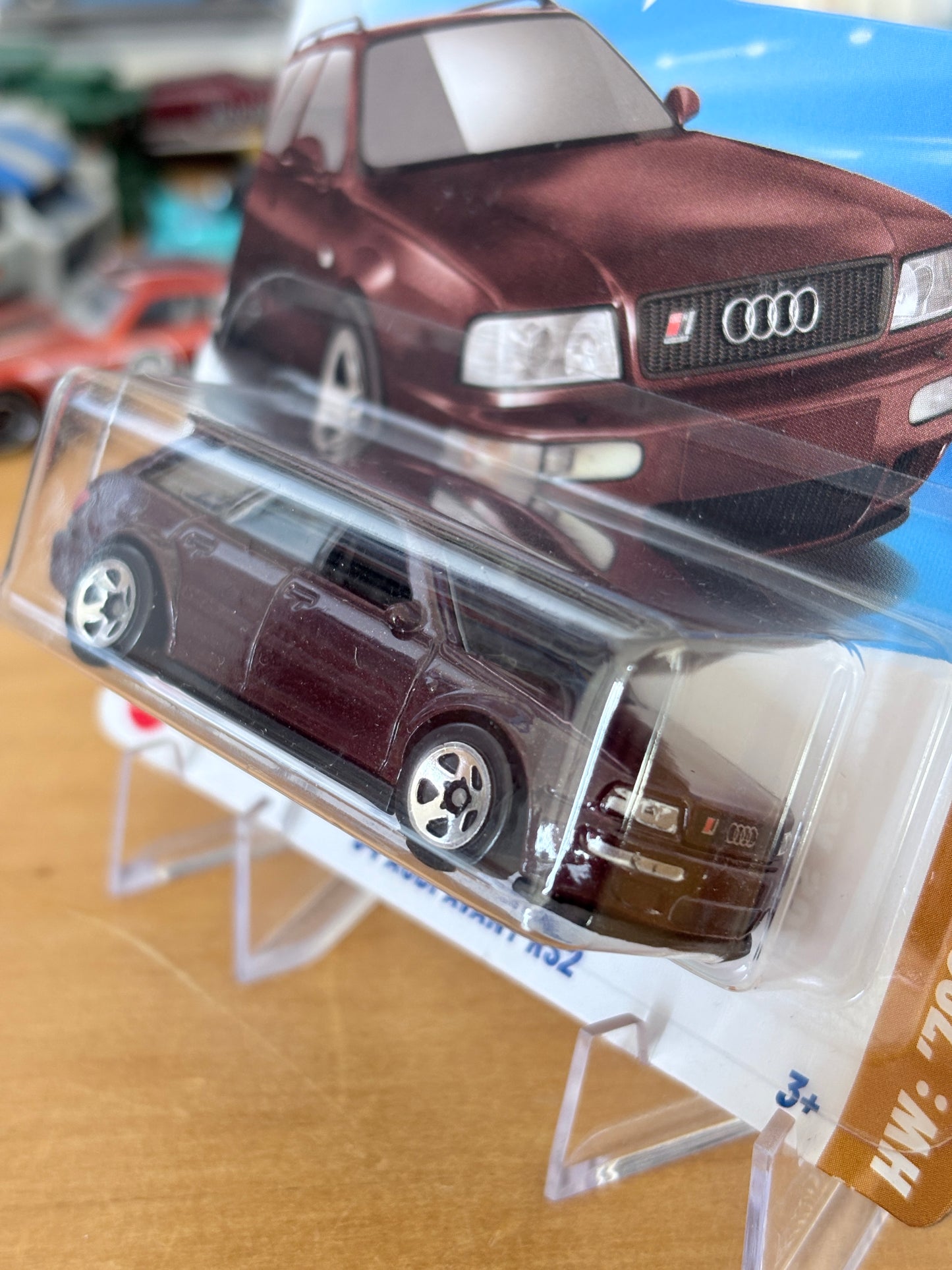 Hot Wheels Mainline | '94 Audi Avant RS2 | 2025 HW: '70s vs '90s 2/10 Short Card
