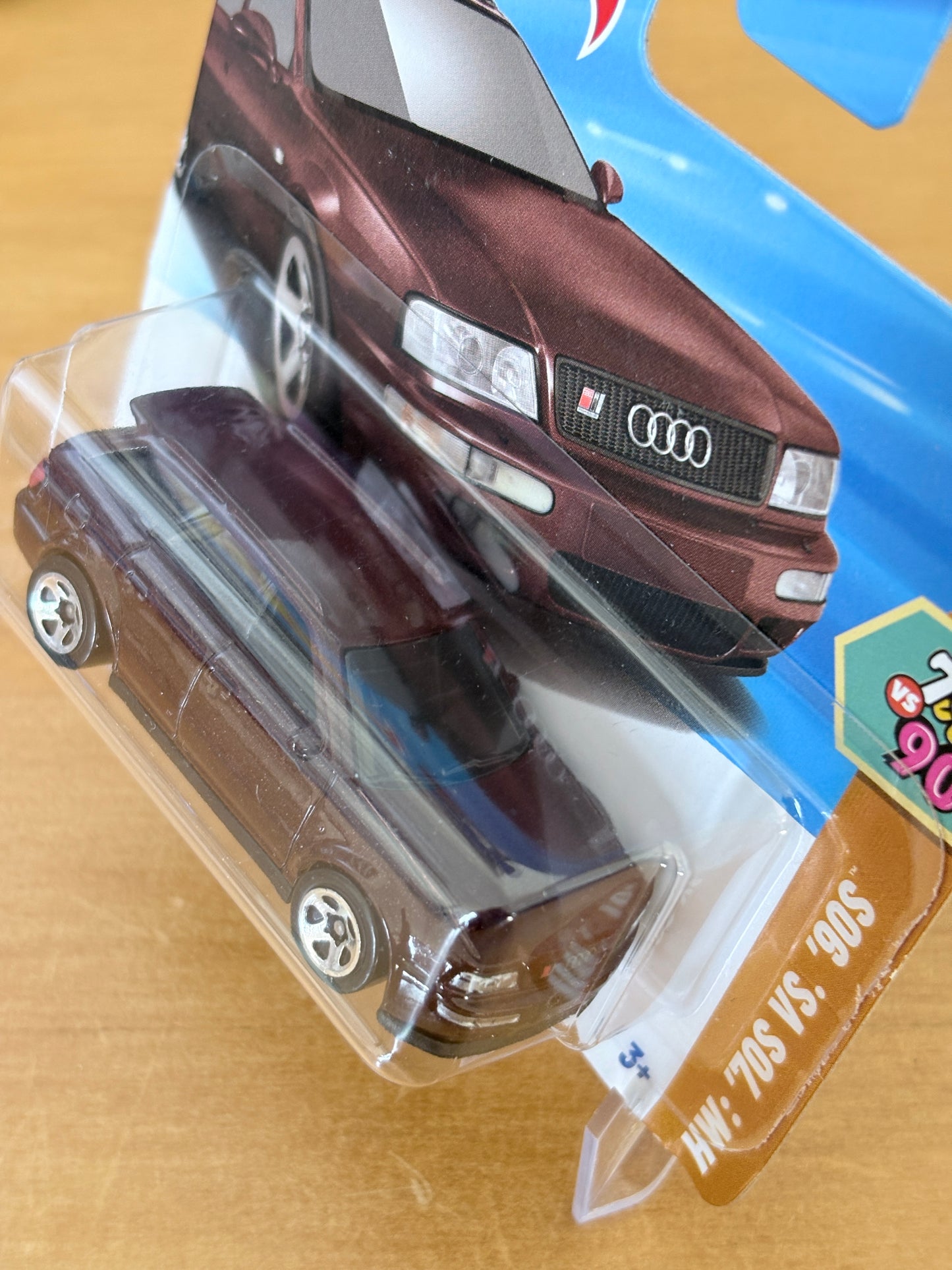 Hot Wheels Mainline | '94 Audi Avant RS2 | 2025 HW: '70s vs '90s 2/10 Short Card