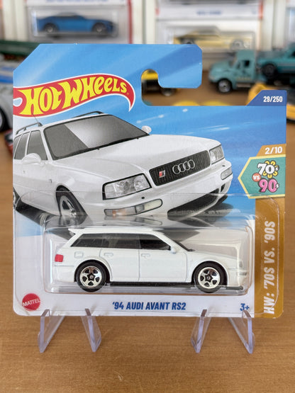 Hot Wheels Mainline | '94 Audi Avant RS2 | 2025 HW: '70s vs '90s 2/10 Short Card White