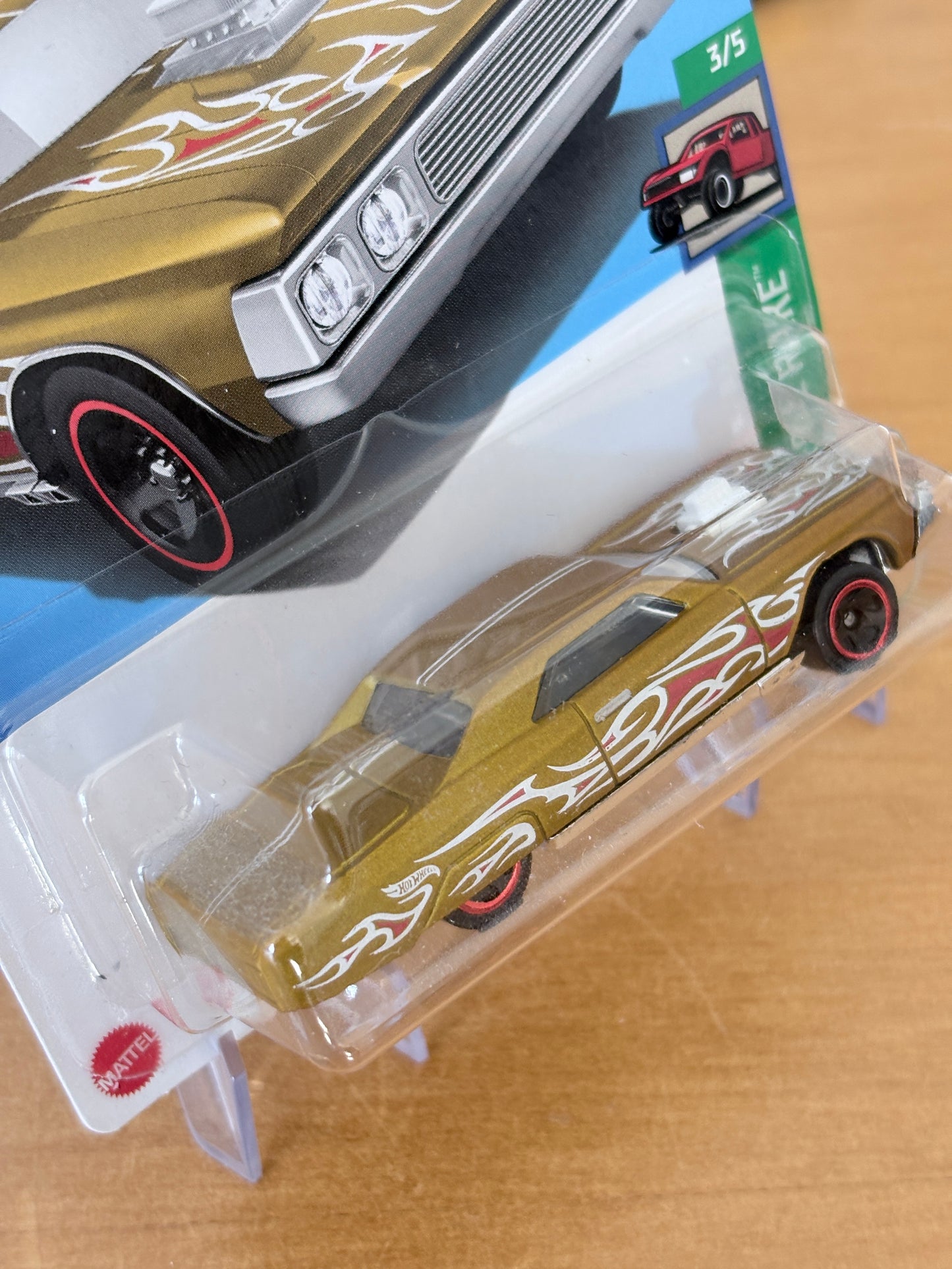 Hot Wheels Mainline / Layin' Lowrider / 2024 Reverse Rake 3/5