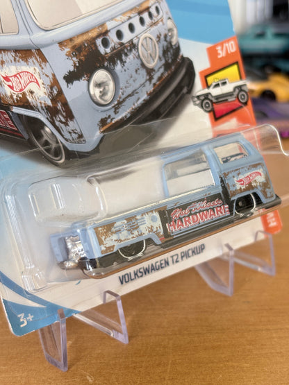 Hot Wheels Mainline / Volkswagen T2 Pickup / 2017 HW Hot Trucks 3/10