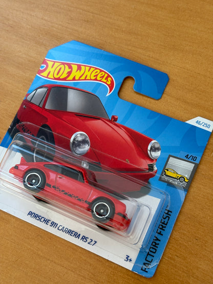 Hot Wheels Mainline / Porsche 911 Carrera RS 2.7 / 2024 HW Factory Fresh 4/10