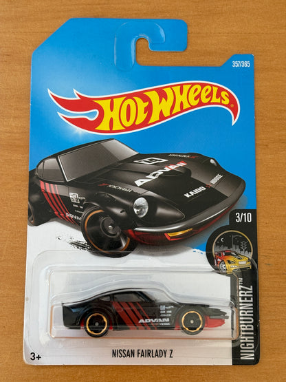 Hot Wheels Mainline / Nissan Fairlady Z/ 2015 HW Nightburnerz 3/10