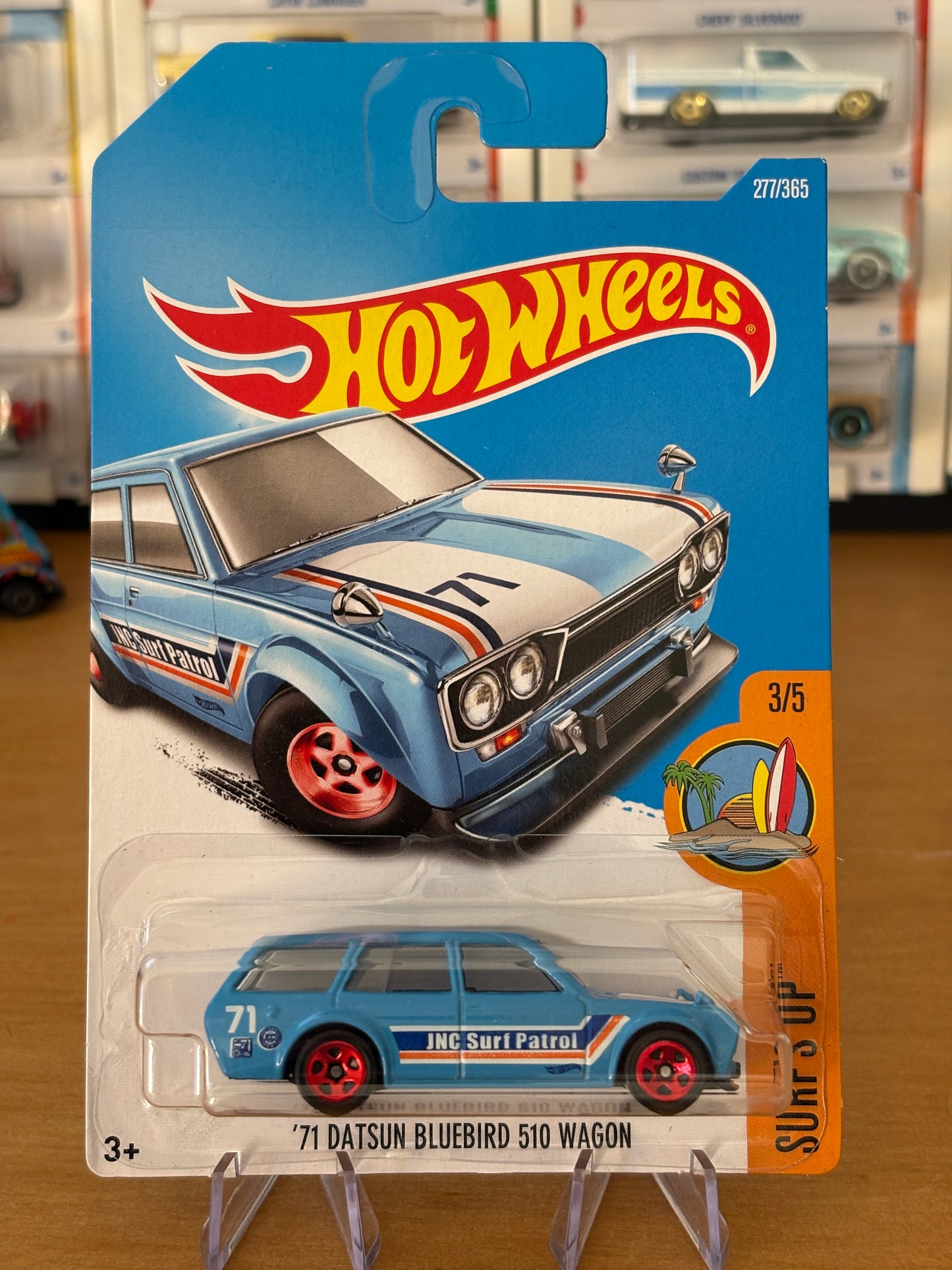 Hot Wheels Mainline / '71 Datsun Bluebird 510 Wagon / 2015 HW Surfs Up 3/5