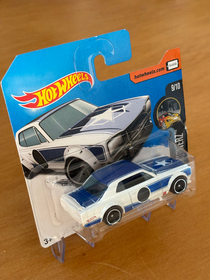 Hot Wheels Mainline / Nissan Skyline H/T 2000GT-X / 2015 HW Nightburnerz 9/10