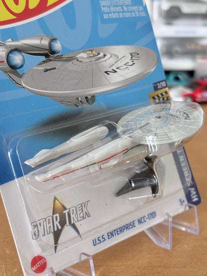 Hot Wheels Mainline / U.S.S Enterprise NCC-1701 / 2021 HW Screen Time 2/10