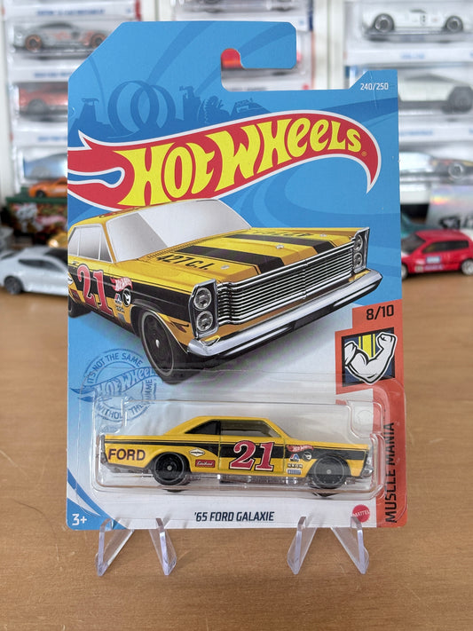 Hot Wheels Mainline | '65 Ford Galaxie | 2021 Muscle Mania 8/10