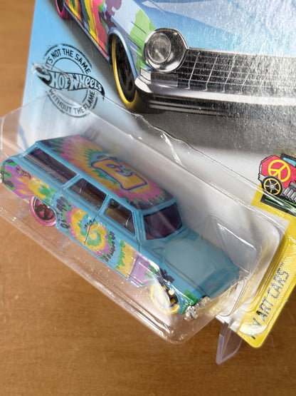 Hot Wheels Mainline / '64 Chevy Nova Wagon / 2017 HW Art Cars 10/10