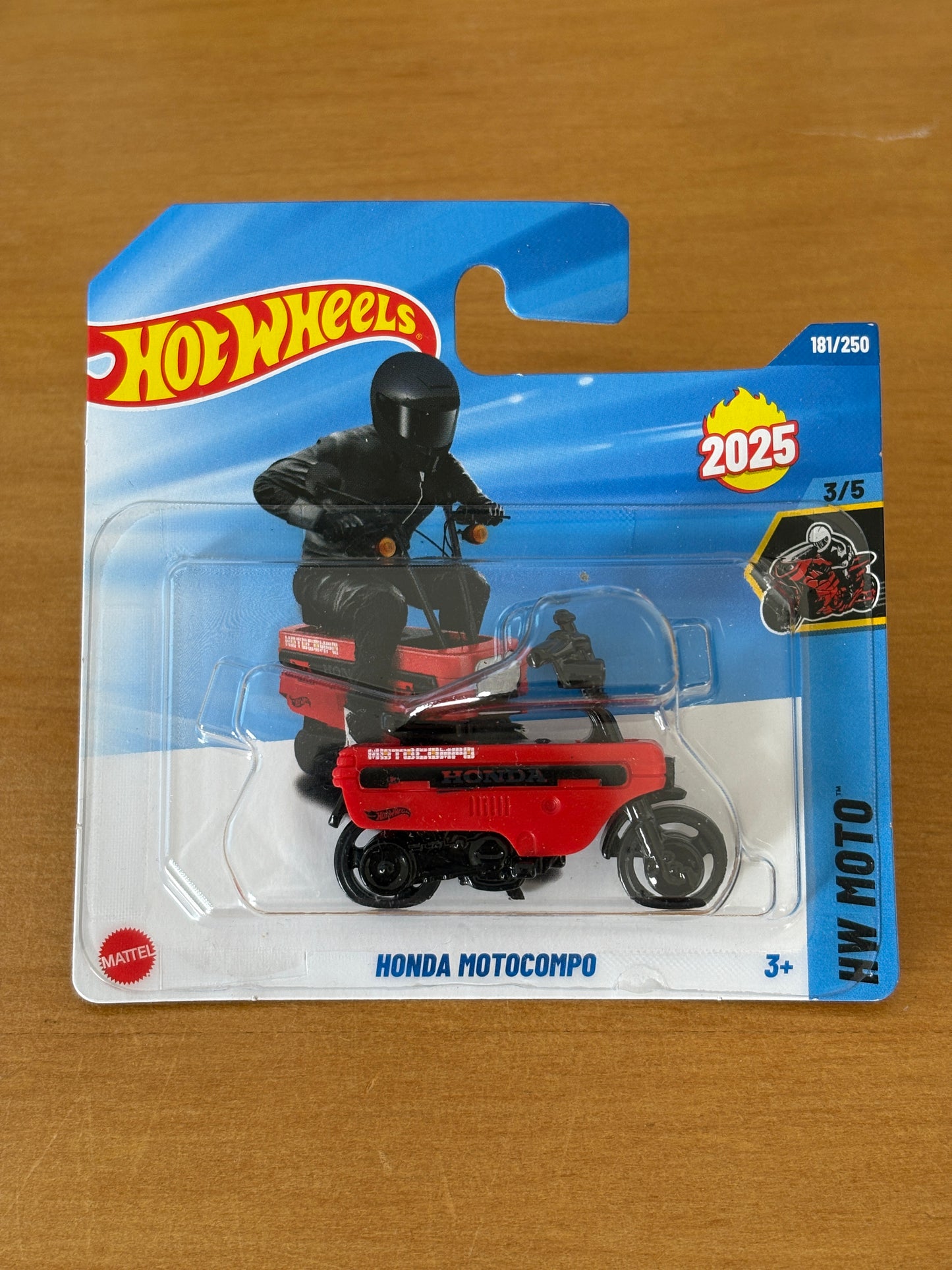 Hot Wheels Mainline / Honda Motocompo / 2025 HW: Moto 3/5 Short Card