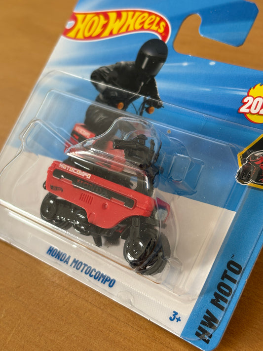 Hot Wheels Mainline / Honda Motocompo / 2025 HW: Moto 3/5 Short Card
