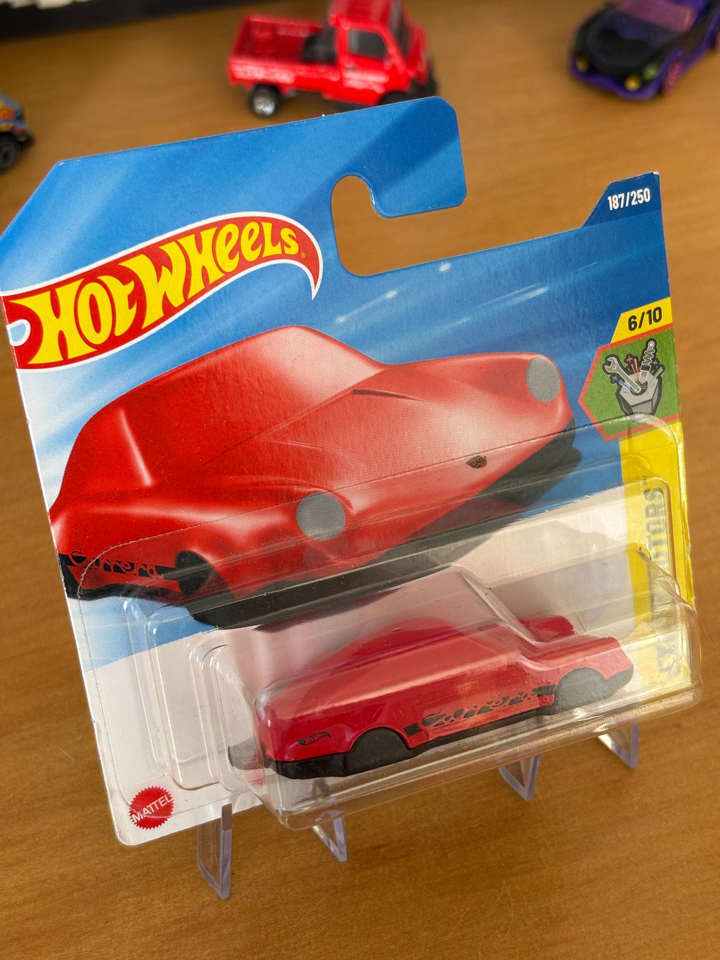 Hot Wheels Mainline / Porsche 911 Carrera Clip / 2025 HW: Experimotors 6/10 Short Card