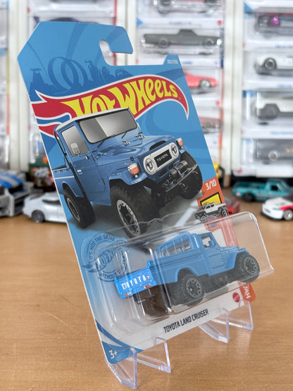 Hot Wheels Mainline | Toyota Land Cruiser | 2022 HW Hot Trucks 3/10