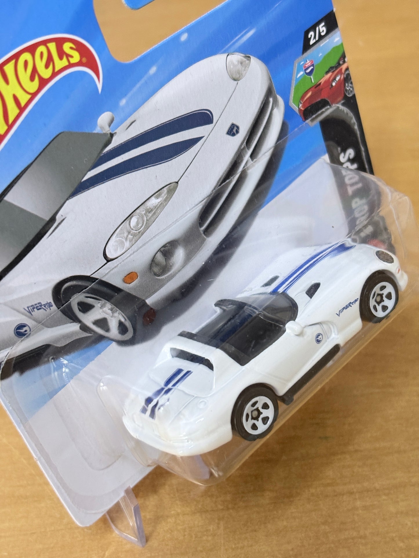 Hot Wheels Mainline Treasure Hunt | '92 Dodge Viper RT/10 | 2026 Drop Tops 2/5 (Short Card)